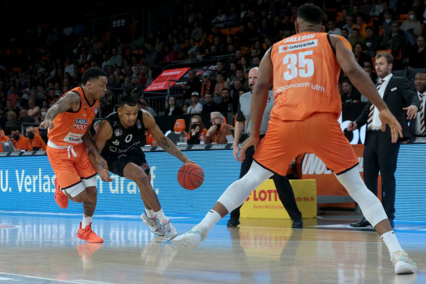 国篮球的人 国篮球的人